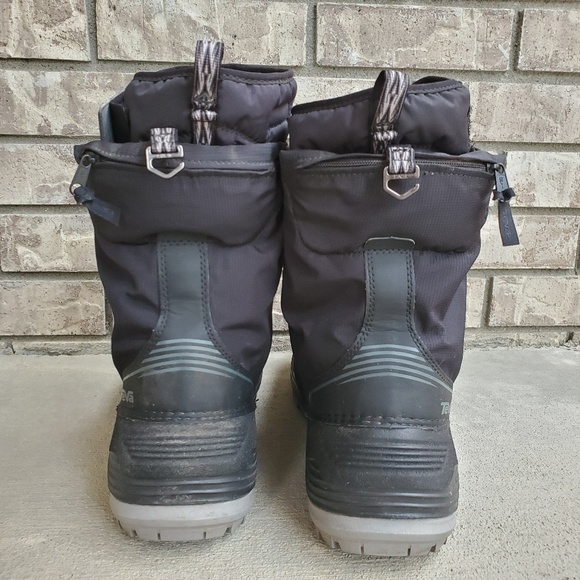 teva snow boots mens